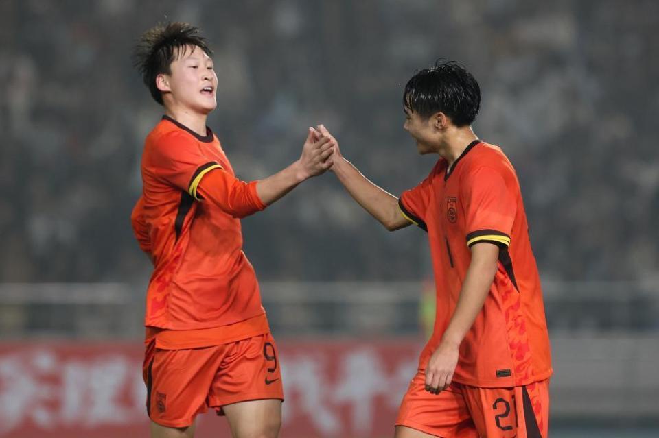 世界杯官方直播软件下载-U17国足晋级世少赛!媒体人热议:先庆祝账慢慢算,赶紧换帅吧